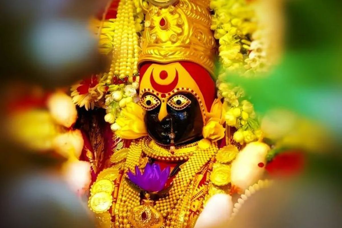 The Essence of Bhavanyashtakam: A Deep Surrender to Goddess Bhavani